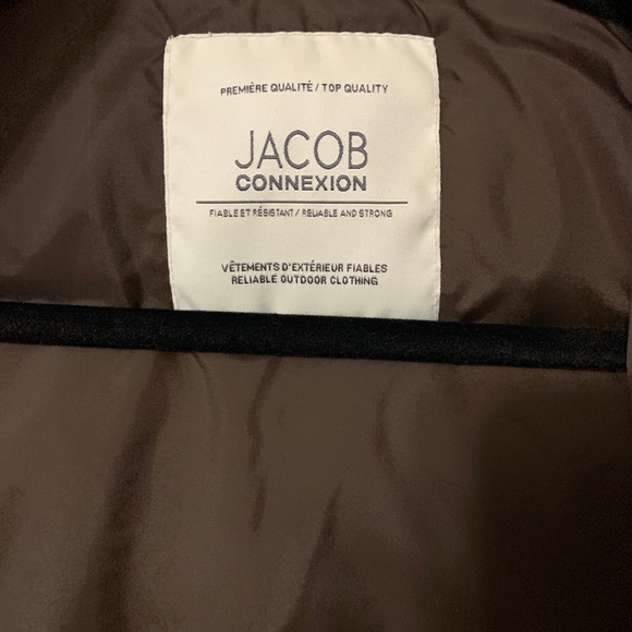 2/$50 Vest - Picture 2 of 4